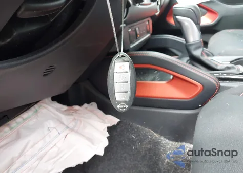 2022 Nissan Frontier Pro-4X 4X4 z USA, uszkodzony, nr VIN 1N6ED1EK0NN622535